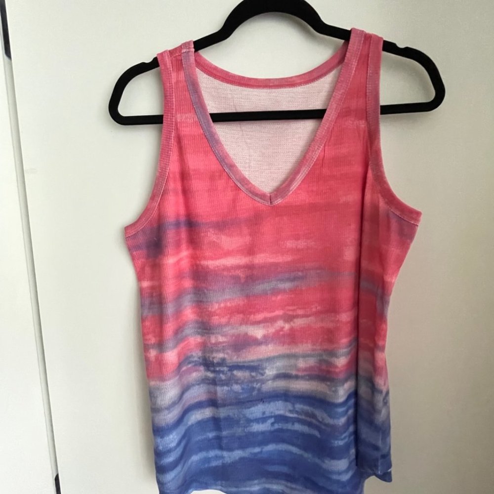 PINK AND PURPLE TIE DYE TANK TOP LARGE
